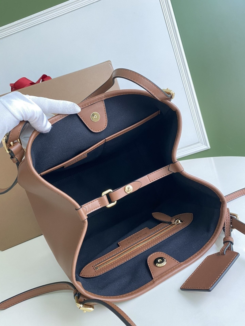 Bv*b*rry shopping bags
